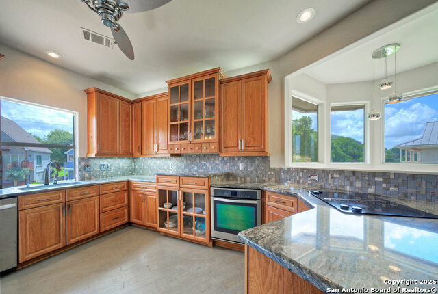 Image 26 of 40 For 204 Waterway Dr N