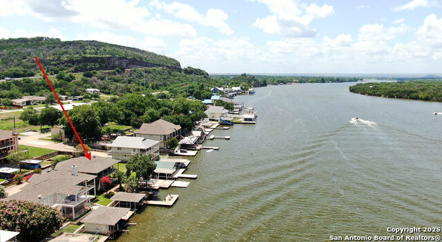 Image 38 of 40 For 204 Waterway Dr N