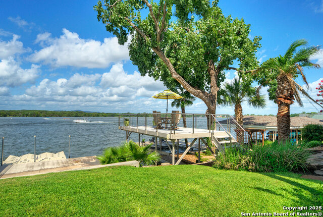 Image 5 of 40 For 204 Waterway Dr N