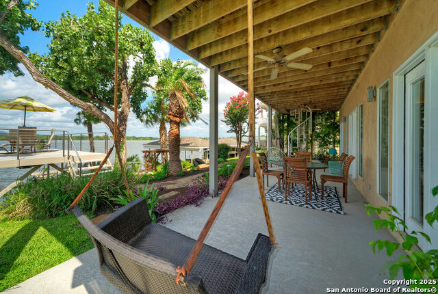 Image 8 of 40 For 204 Waterway Dr N