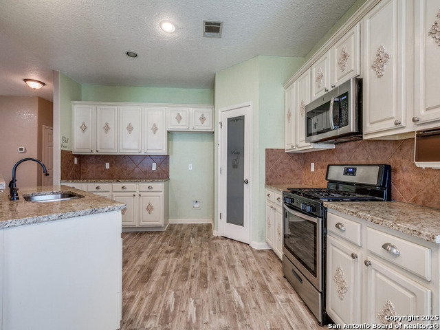Image 17 of 25 For 14411 Corral