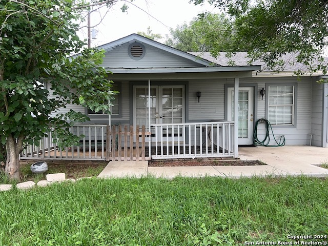 Details for 116 Matlock St, Poth, TX 78147