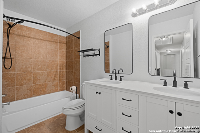 Image 22 of 34 For 105 Highland Pl