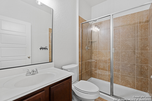 Image 24 of 34 For 105 Highland Pl