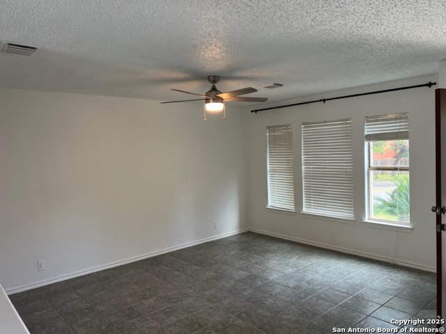 Image 6 of 34 For 11053 Cedar Park