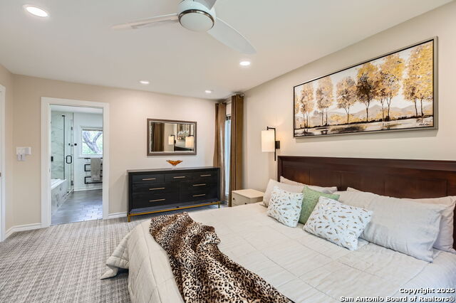 Image 16 of 37 For 14339 Hill Prince