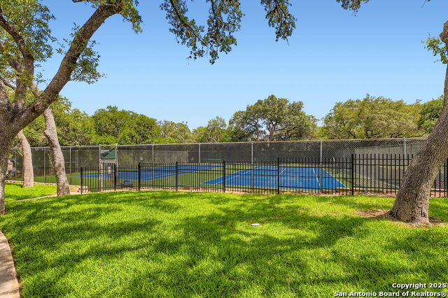 Image 35 of 37 For 14339 Hill Prince