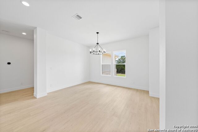 Image 16 of 50 For 265 Vaquero Dr