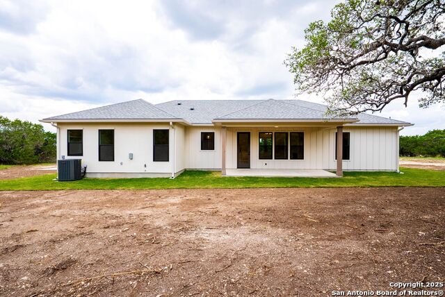 Image 43 of 50 For 265 Vaquero Dr