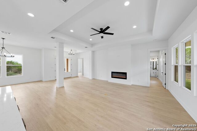 Image 8 of 50 For 265 Vaquero Dr