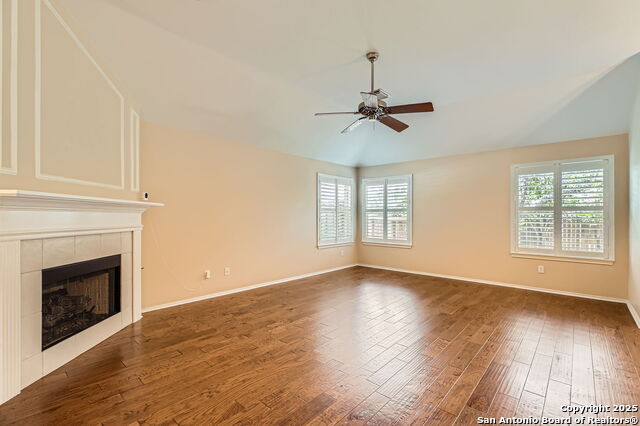 Image 5 of 28 For 119 Jardin Vista