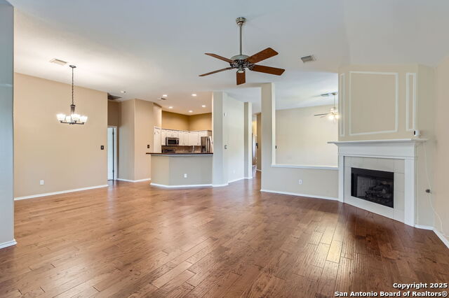 Image 7 of 28 For 119 Jardin Vista
