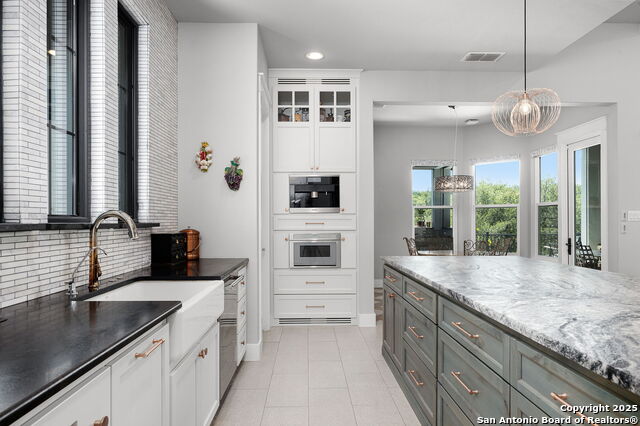 Image 12 of 48 For 2250 Meritage