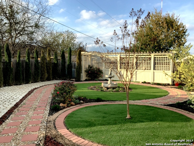 Image 27 of 32 For 8119 Silver Hampton