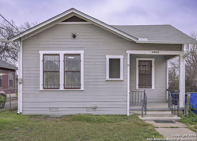 Image 2 of 12 For 2015 Houston St W