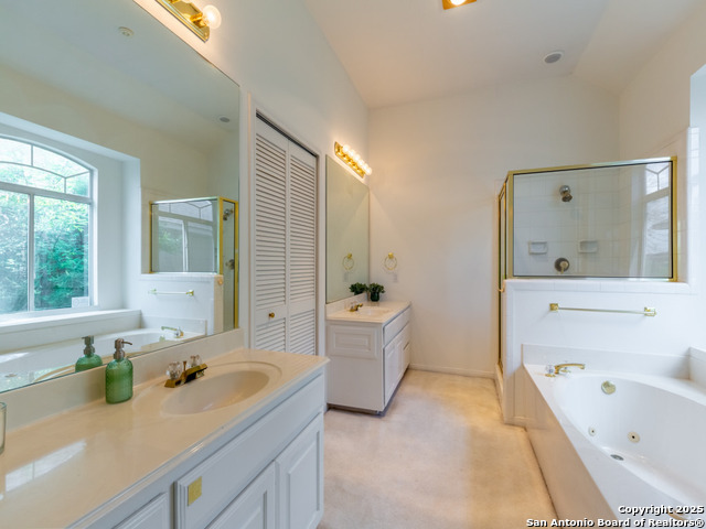 Listing photo id 15 for 21 Greens Cliff