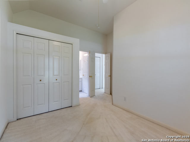 Listing photo id 20 for 21 Greens Cliff