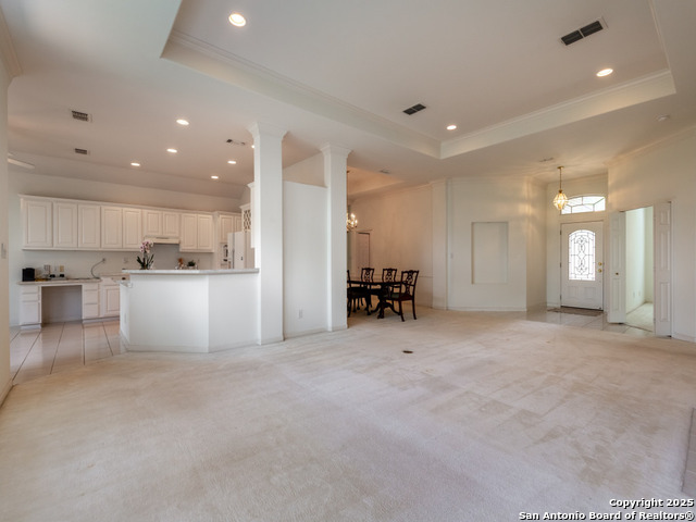 Listing photo id 3 for 21 Greens Cliff