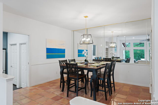 Image 16 of 36 For 13275 Hunters View