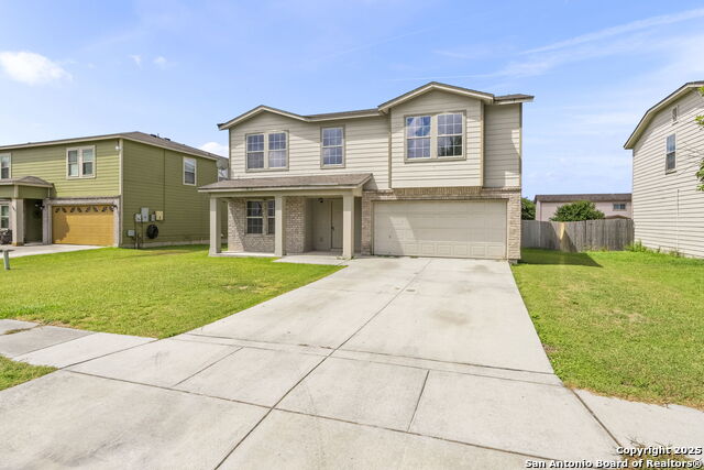 Image 3 of 40 For 671 Northwest Crossing Dr