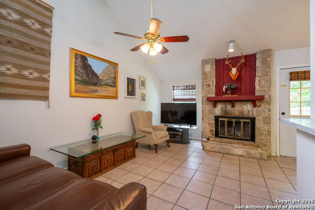 Image 19 of 25 For 14308 Indian Woods