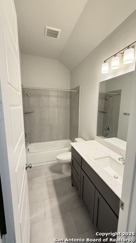 Image 11 of 47 For 12719 Macar Manor