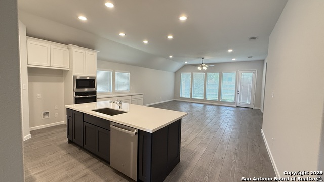 Image 13 of 47 For 12719 Macar Manor
