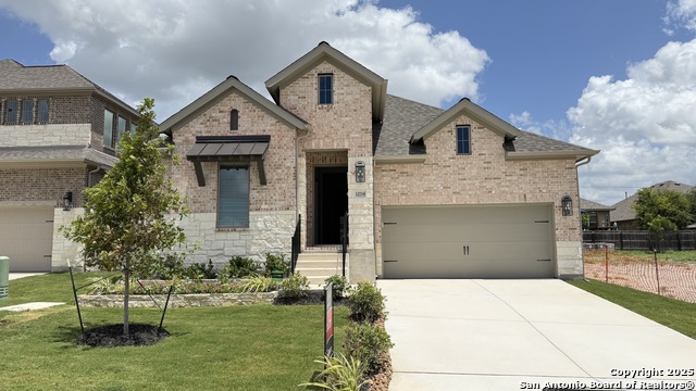 Image 2 of 47 For 12719 Macar Manor
