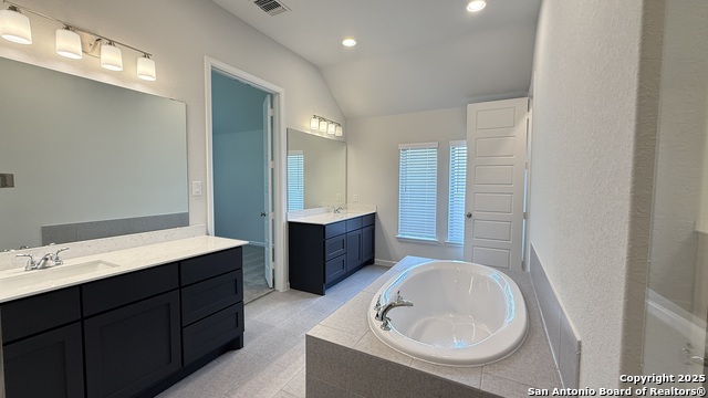 Image 21 of 47 For 12719 Macar Manor