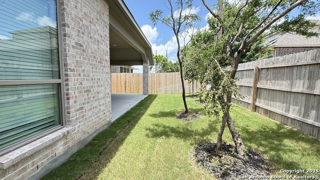 Image 46 of 47 For 12719 Macar Manor