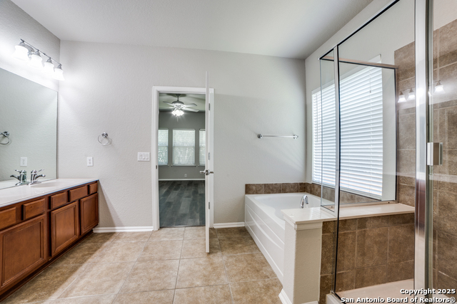 Listing photo id 17 for 25547 Veining