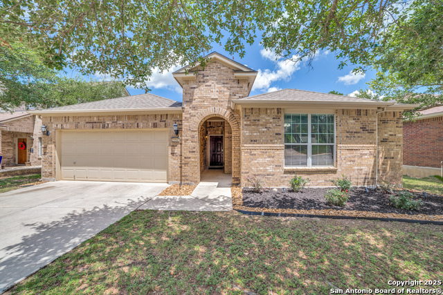 Listing photo id 0 for 25547 Veining