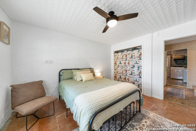 Image 18 of 37 For 908 29th  
