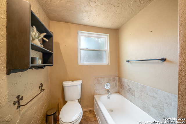 Image 20 of 37 For 908 29th  