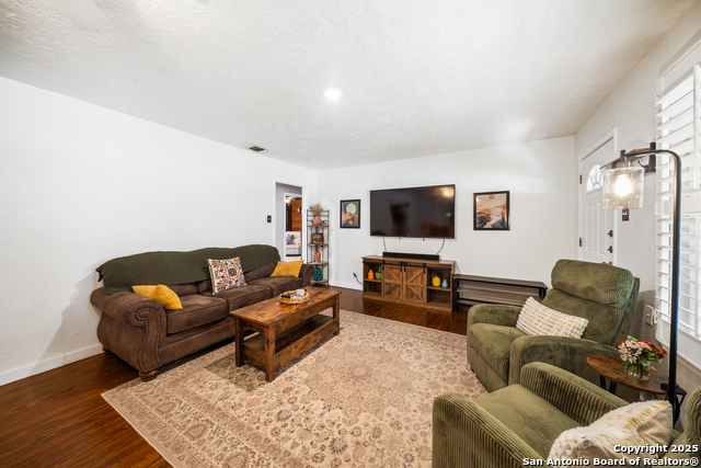 Image 8 of 37 For 908 29th  