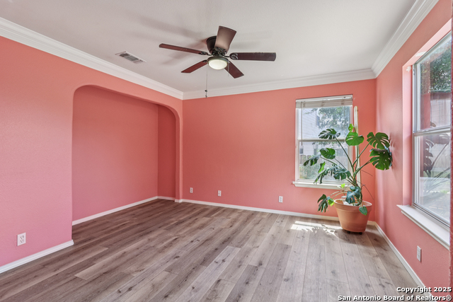 Image 10 of 40 For 8919 Veranda Ct