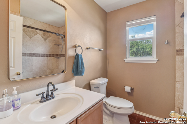 Image 31 of 40 For 8919 Veranda Ct