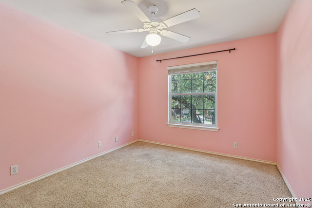 Image 33 of 40 For 8919 Veranda Ct