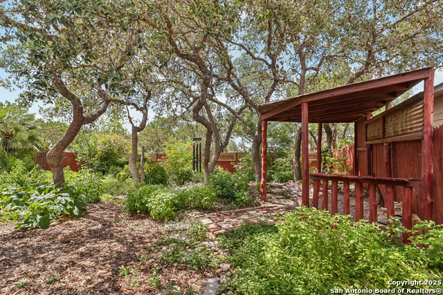 Image 37 of 40 For 8919 Veranda Ct