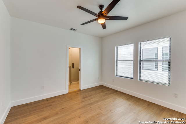Image 13 of 17 For 207 Gravel St  101