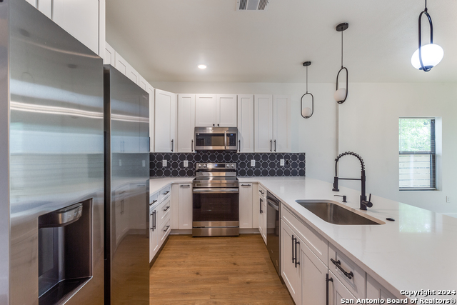 Image 5 of 17 For 207 Gravel St  101