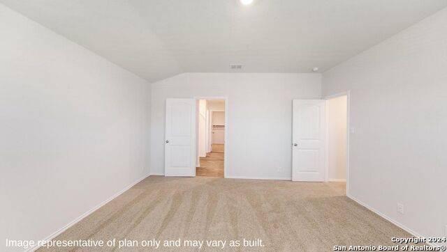 Image 12 of 33 For 707 Bellamy Dr