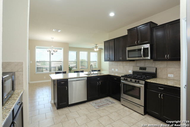 Listing photo id 9 for 508 Saltlick Way