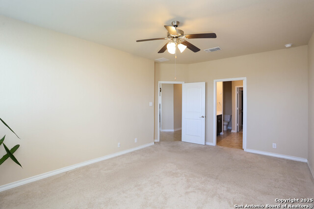 Listing photo id 13 for 508 Saltlick Way