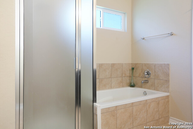 Listing photo id 15 for 508 Saltlick Way