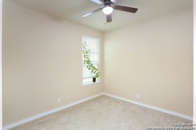Listing photo id 16 for 508 Saltlick Way