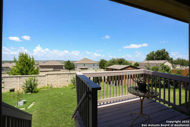 Listing photo id 23 for 508 Saltlick Way