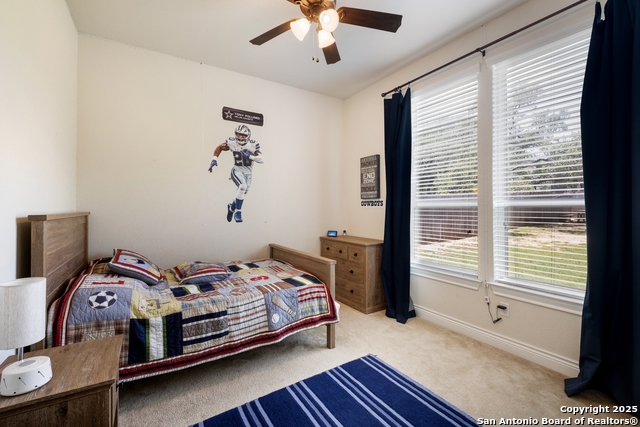 Listing photo id 21 for 3606 Strait Song