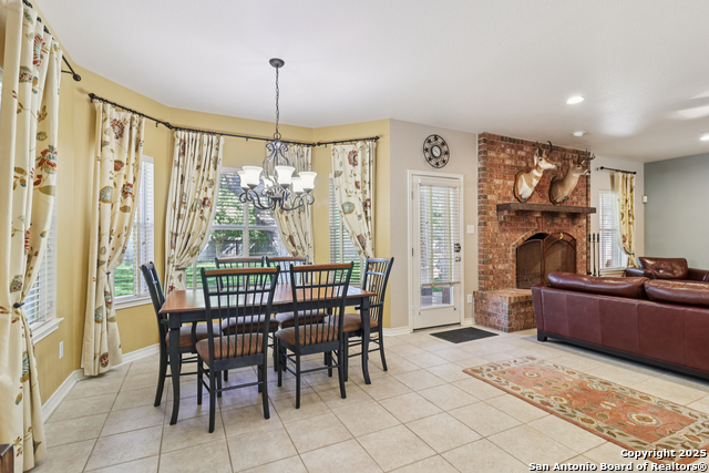 Listing photo id 9 for 127 Sunflower Ln