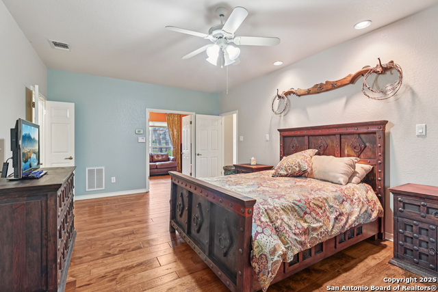Listing photo id 19 for 127 Sunflower Ln